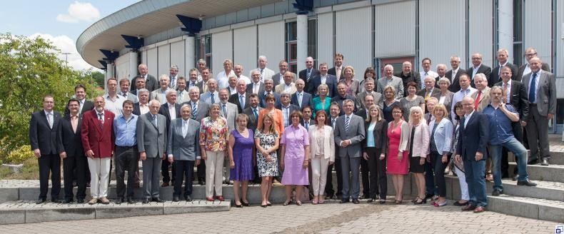 Gruppenfoto der Kreisrätinnen und Kreisräte