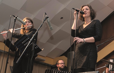 Sängerin der Jazz Bigband