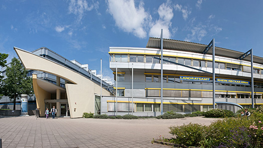 Landratsamt-Gebäude, Außenaufnahme