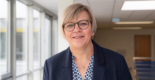 Porträt von Frau Götz