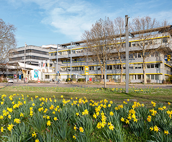 Foto vom Landratsamt-Hauptgebäude