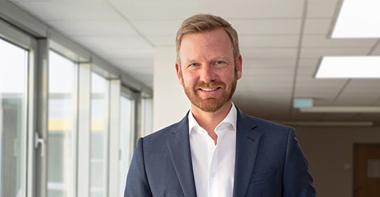 Porträtfoto von Herrn Dr. Leo