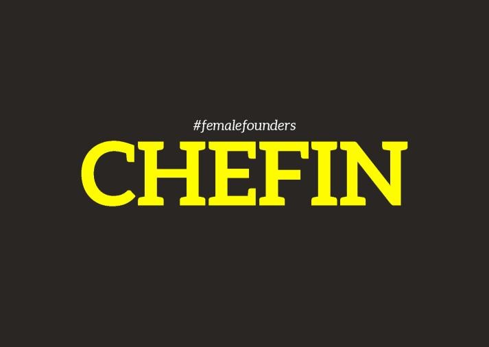 Female Founders Cup Das Wort "Chefin" in Gelb auf schwarzem Grund