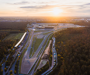 (Foto: Hockenheim-Ring GmbH) Luftaufnahme des Hockenheimrings